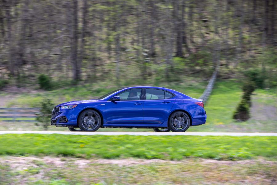  Acura TLX A-Spec 2017 года  (фото 22 из 69)